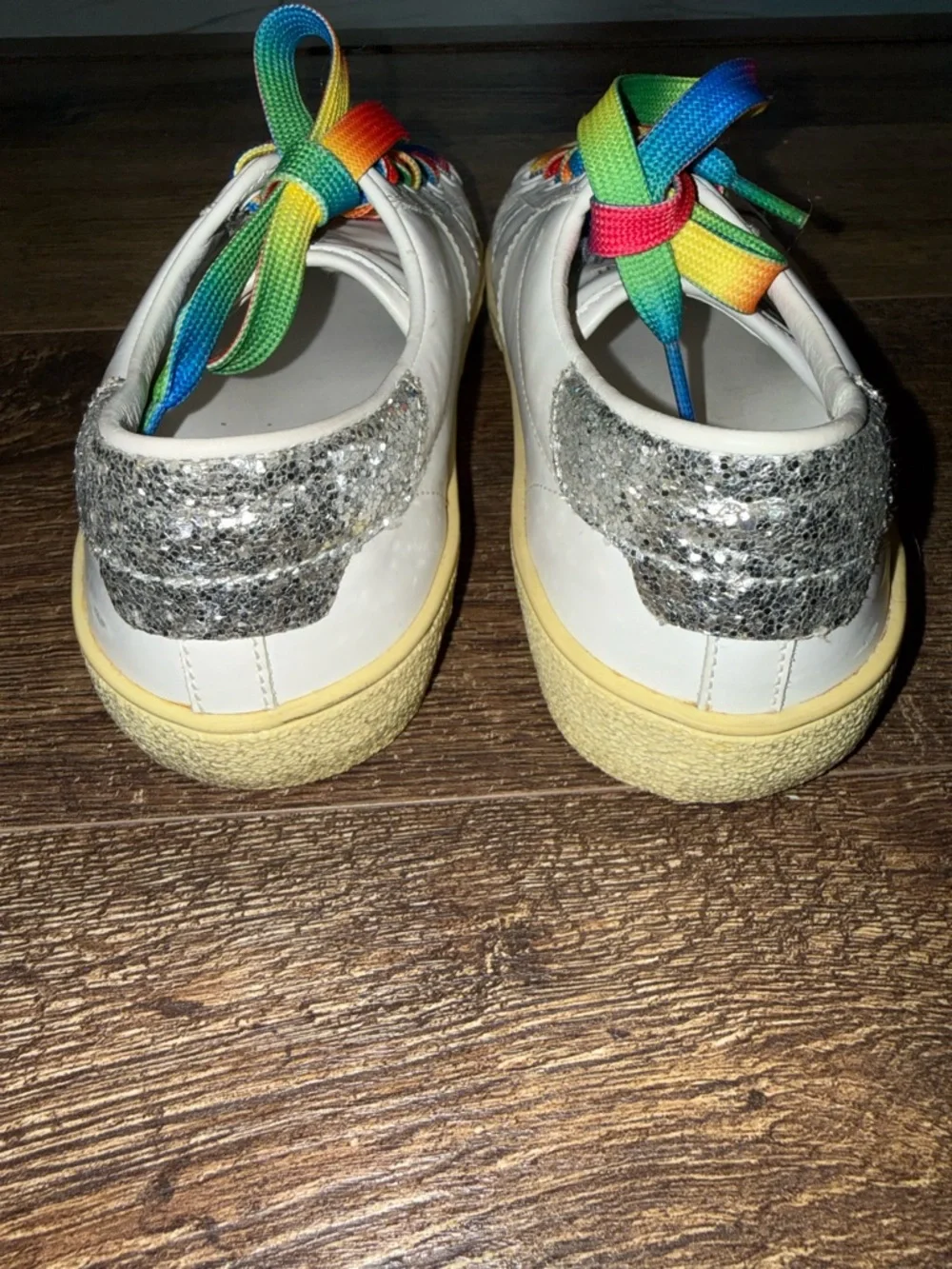 SAINT LAURENT White leather sneakers with rainbow shoelaces - Picture 5 of 5